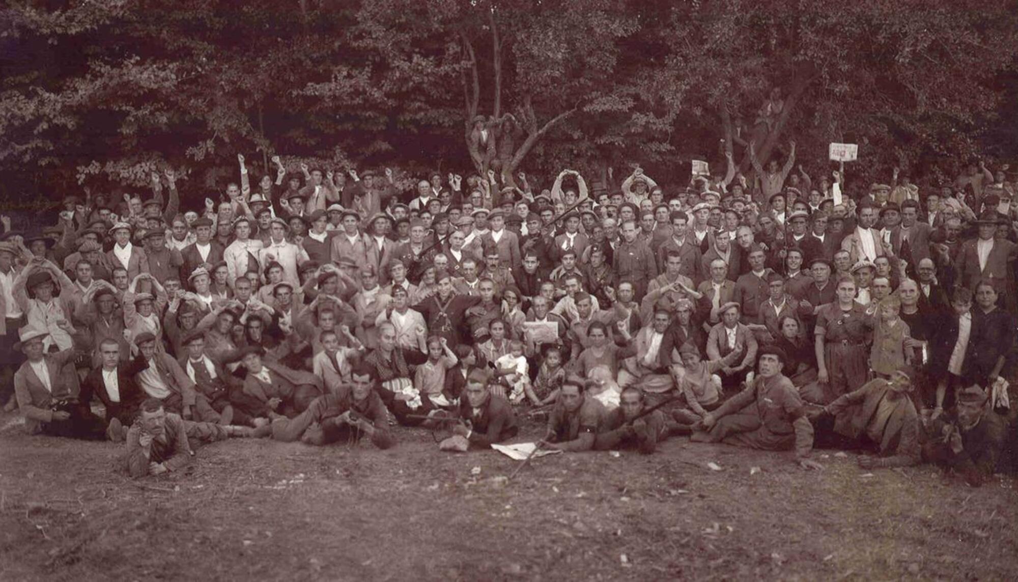 Columna Ocho Mil Valdepeñas